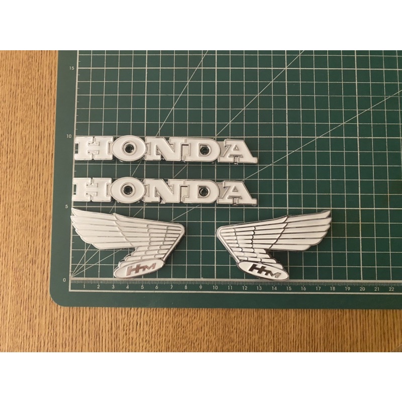 Honda 油箱 字標 野狼125 cb125 翅膀 字標 白金狼 可以參考