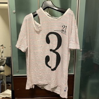 二手女裝/adidas造型露肩上衣/38
