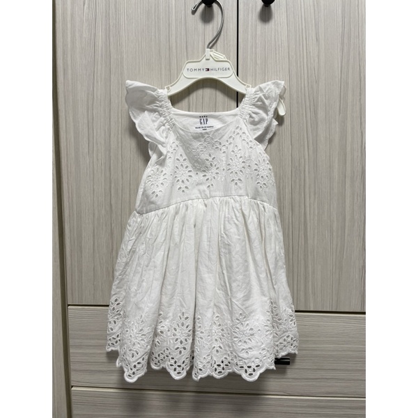 （已保留）Gap baby 90(18-24m) 白色雕花洋裝 二手衣