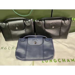 代購Outlet❤️Longchamp 小羊皮郵差包現貨黑色、海軍藍