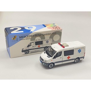 =天星王號= 微影Tiny 臺灣系列 TW29 Benz Sprinter 國軍救護車 合金模型車 1/64
