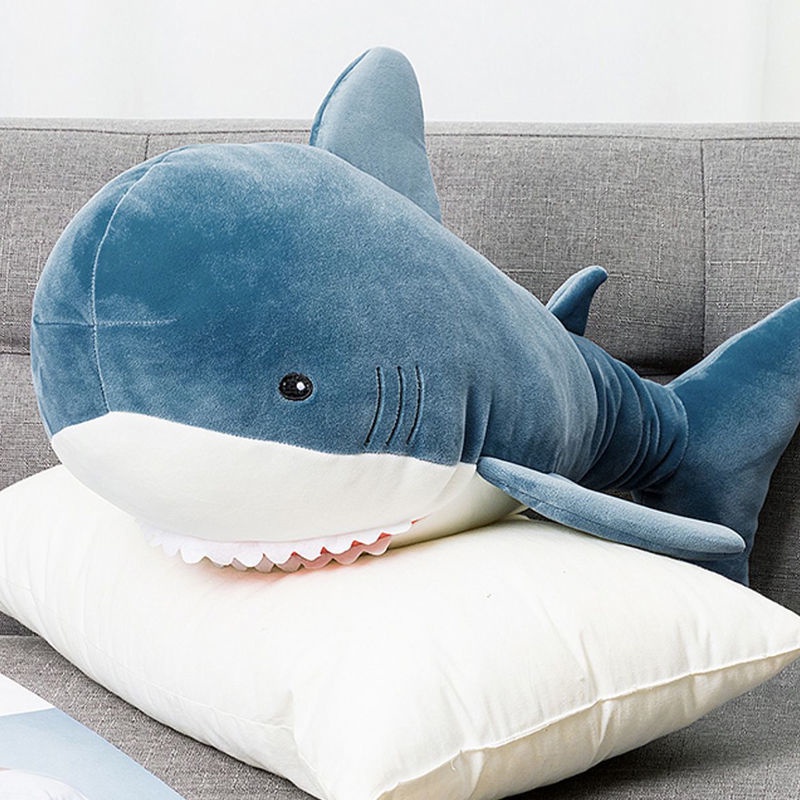 MINISO 名創優品 海洋 鯊魚 毛絨 玩偶 布娃娃 公仔 辦公室 抱枕頭 女 送禮物