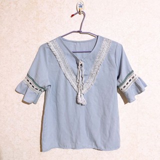 民族風圖騰刺繡流蘇荷葉袖上衣