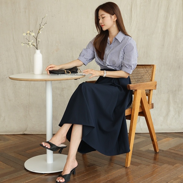 【白鳥麗子】韓國製 質感假兩件條紋襯衫領收腰長洋裝