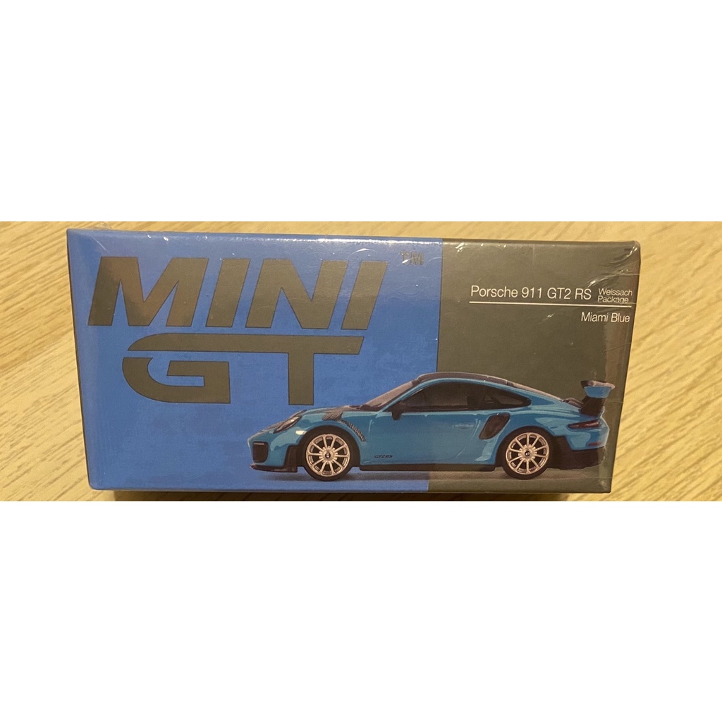 1/64 Mini gt Porsche 911 GT2 RS