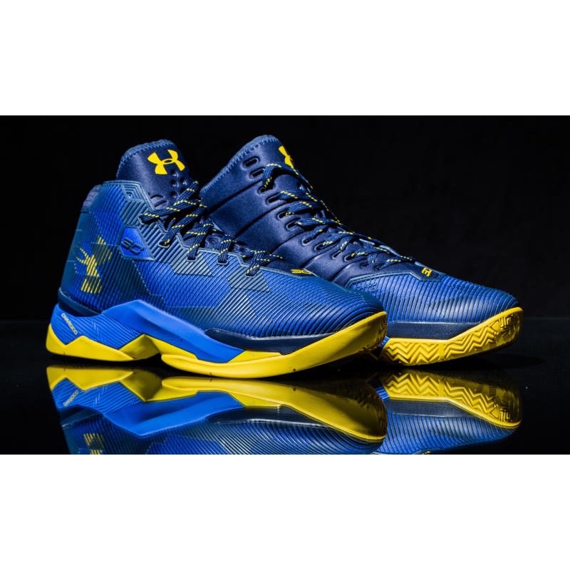 curry2.5  UA籃球鞋全新台灣公司貨