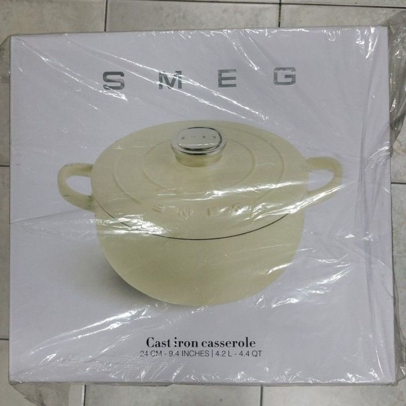 【現貨不用等】SMEG 義大利精品廚具 24cm琺瑯鑄鐵鍋(奶油白.粉藍色)