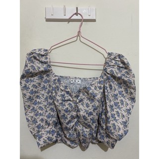 OWN 碎花公主袖 宮廷袖上衣