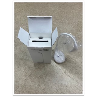 眼睛保護檯燈EYE-PROTECTION LED TABLE LAMP 3W 臺灣仰威公司
