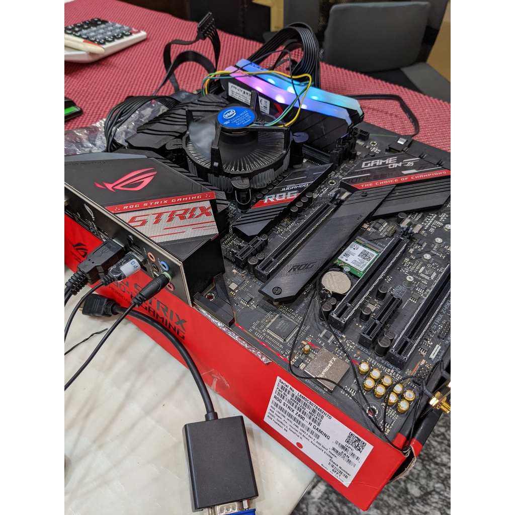 i5-10600K+ROG Z490H GAMING+記憶體PNY恩必威DDR4-3600 16G（8*2）半套主機