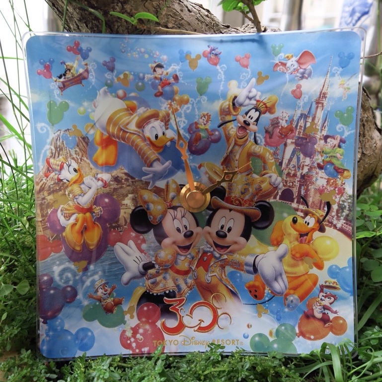 日本東京迪士尼樂園~~2013年30週年限定米奇.米妮時鐘擺飾