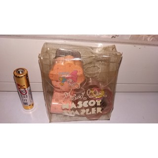 早期懷舊 --- 1976年 美樂蒂 日本製 迷你打訂機 / 迷你釘書機