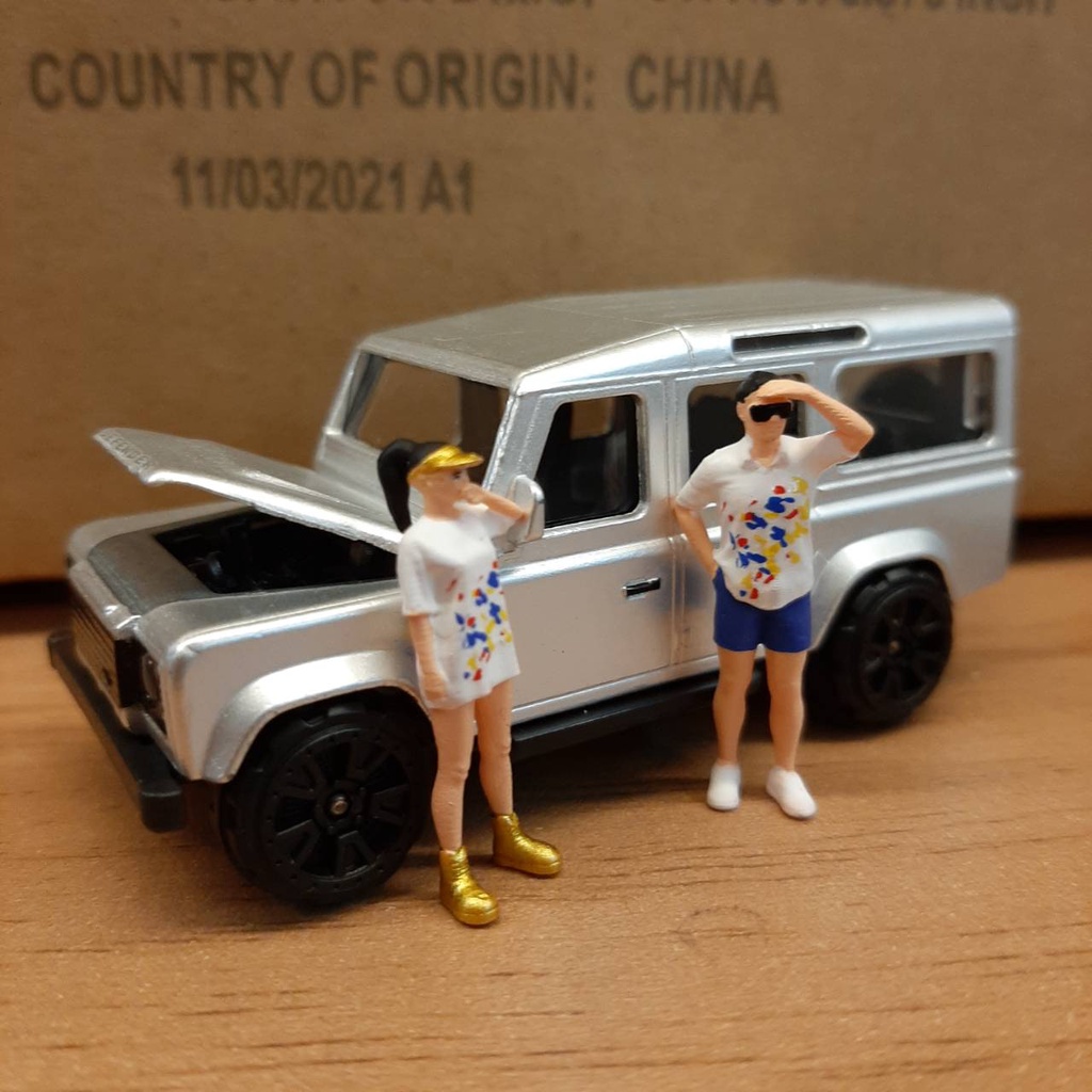 (小賈車庫) TM MoreArt 匯藝 1:64 河邊 溪邊 碎石 模型 場景 (有壓克力盒) 人偶 情侶 沒有附車