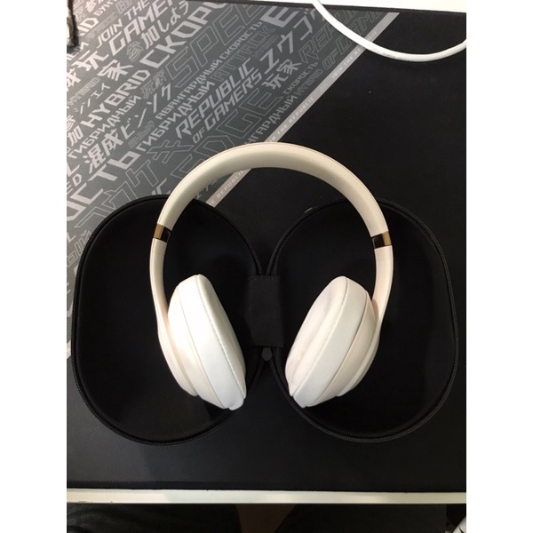 Beats Studio 3 Wireless 藍牙耳罩式耳機（可議）