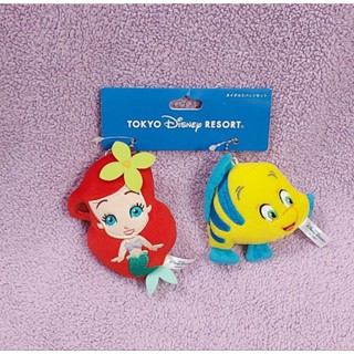 全新 日本迪士尼樂園 小比目魚小美人魚別針吊飾組 Ariel包包掛飾小玩偶 disney艾莉兒別針掛飾小娃娃 公主愛麗兒