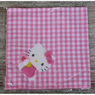 日本三麗鷗~~HELLO KITTY粉紅大方巾(日本製造)