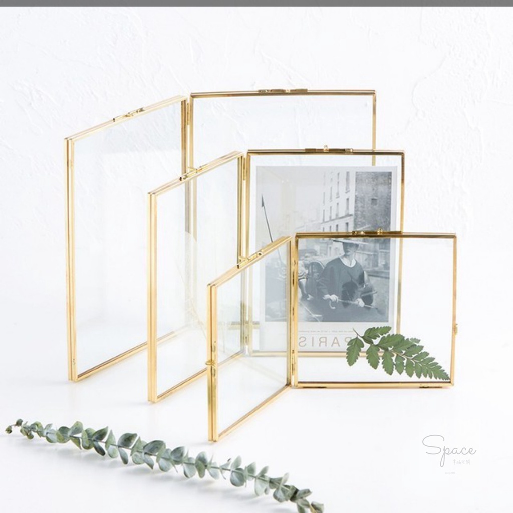 ｜Space幸福空間｜台灣現貨｜輕奢北歐金黃銅玻璃藝術相框 雙面展示 植物標本 展示架 玻璃相框 藝術相框