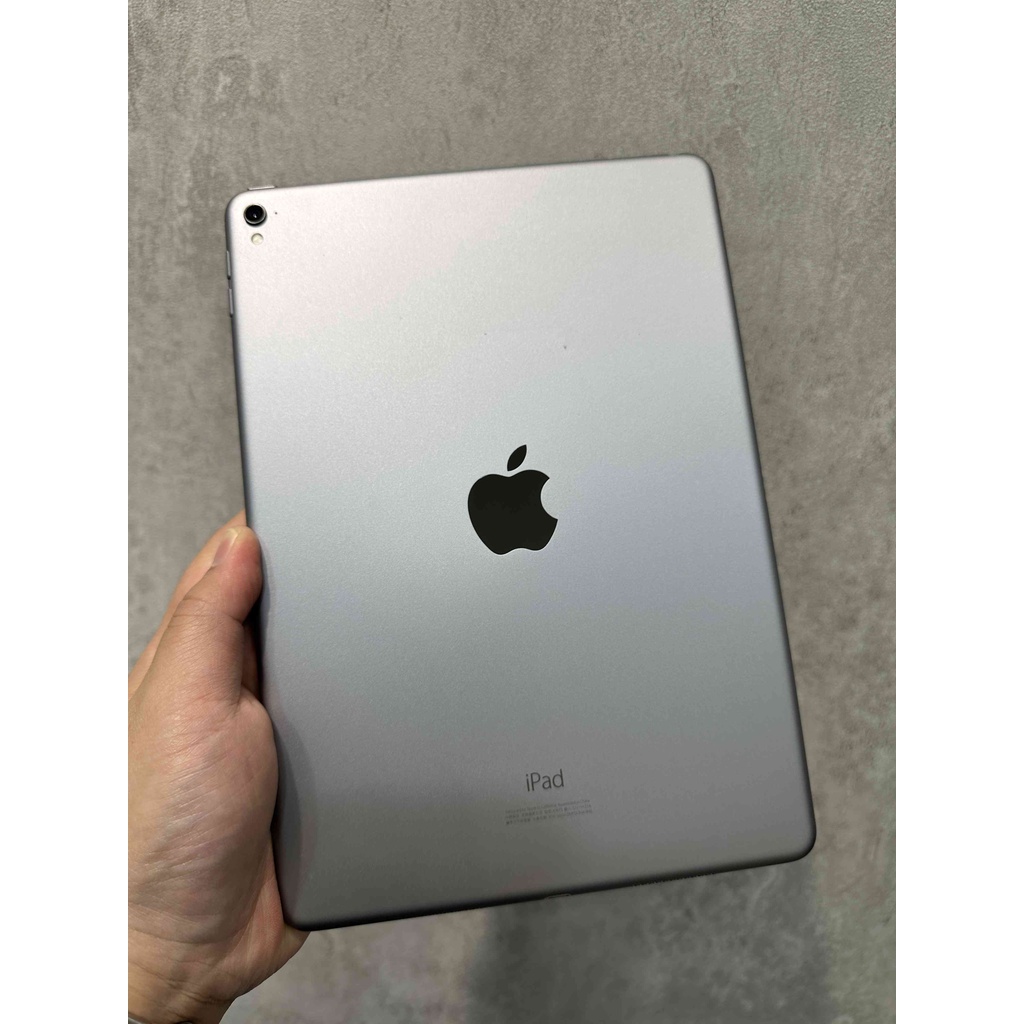 iPad Pro 9.7" Wifi 32G 太空灰 居家辦公 遠距教學 只要5500 !!!
