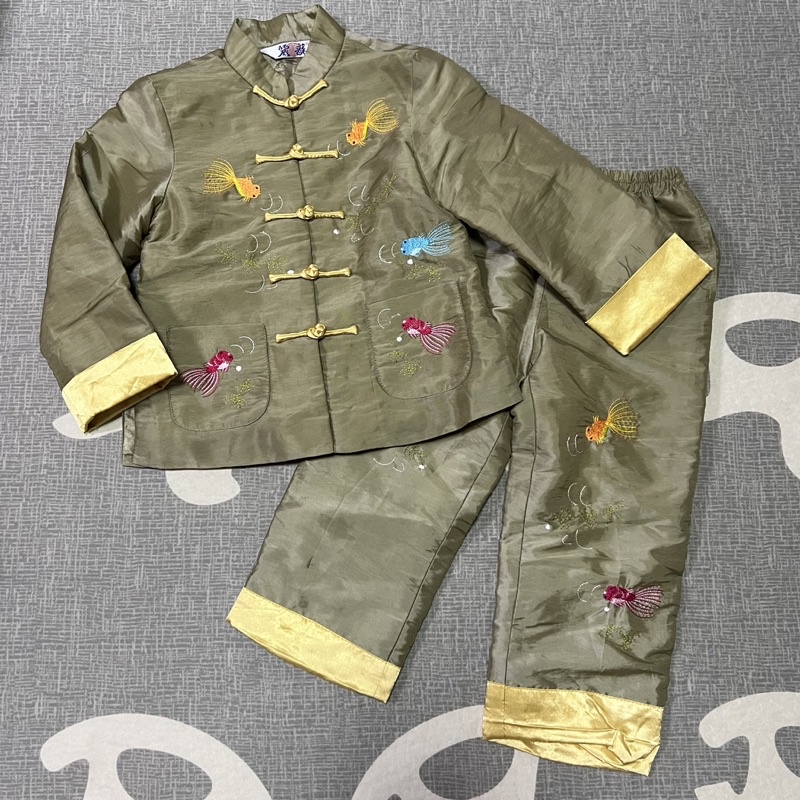 二手 麗龍唐裝 兒童中國服飾 約110cm