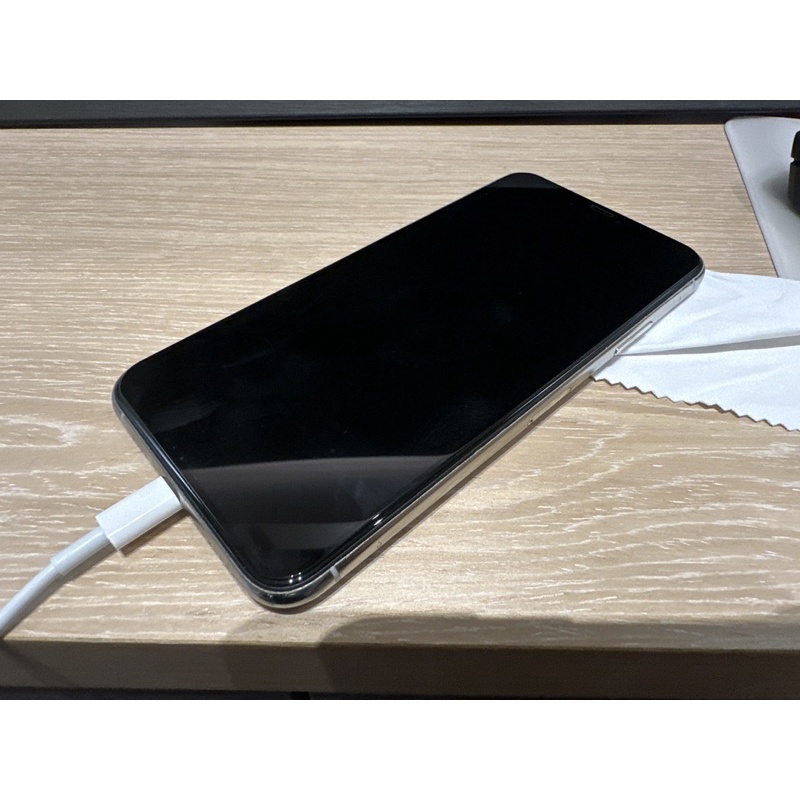 Apple iPhone 11 PRO max 256gb 銀色