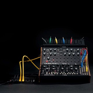 Moog 臺灣總代理公司貨 - Moog模組Studio套裝1(內含DFAM、Mother-32合成器）完整保固服務