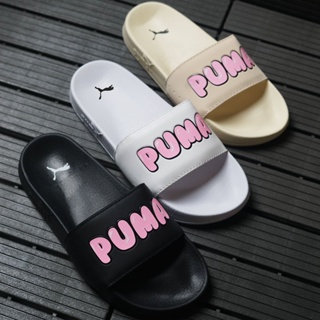 Puma 女款各種顏色的 leatcat 橫帶拖鞋,女款經典圖案