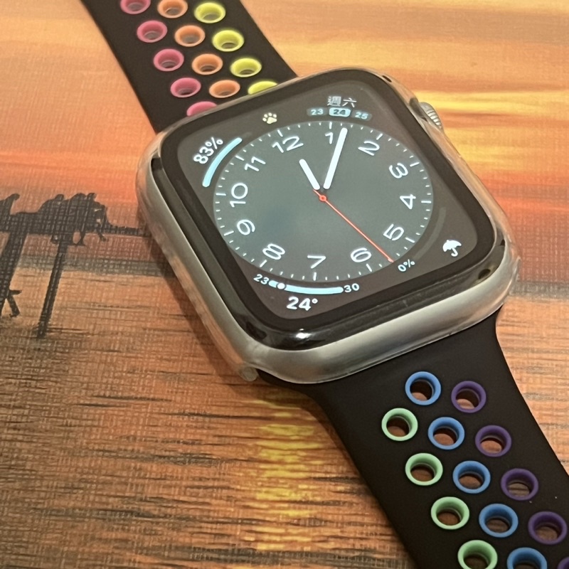 Apple Watch 6 44mm 銀色 附原廠錶帶 盒裝配件 螢幕殼