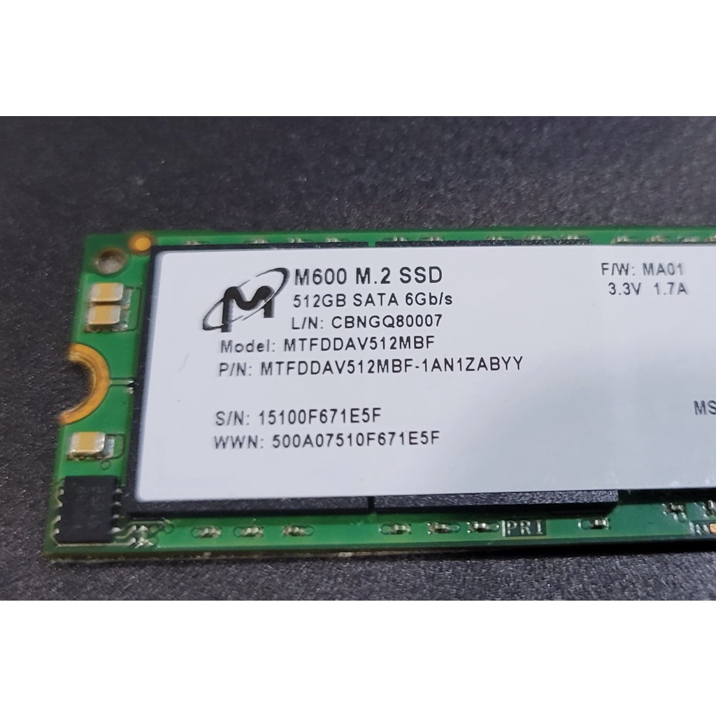 故障品  外觀大致完整 美光Micron M600  2280 M.2 SSD SATAIII 512GB故障品400元