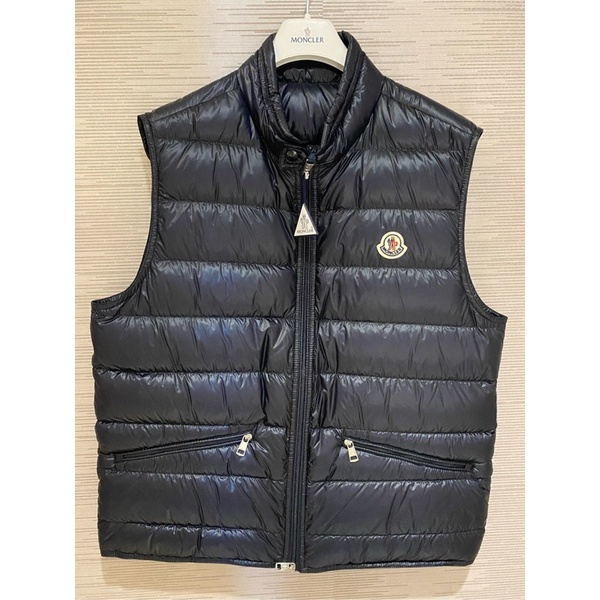 *漢森精品服飾* 正品 法國頂級 moncler  鵝絨 LOGO 背心 外套 現貨 2XL~4XL原價23500