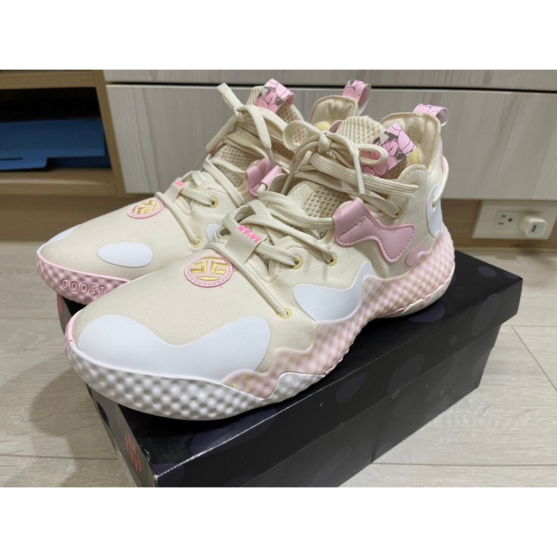 Harden vol.6 9號 26.5cm籃球鞋 粉紅色冰淇淋粉 9成新 落地一次 室內場 正品 店面購買 可付證明
