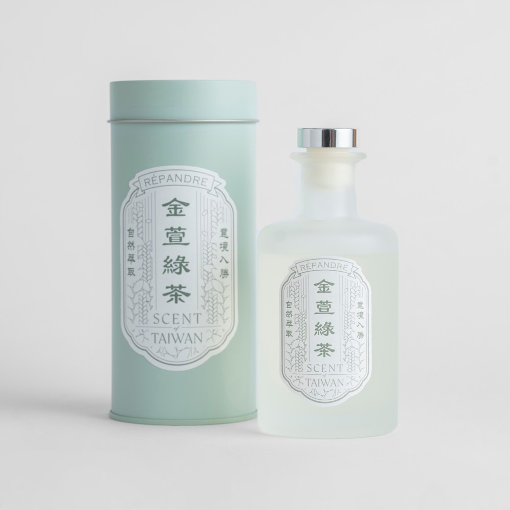 hoi! LAB台灣茶香氛 精油擴香220ml-金萱綠茶