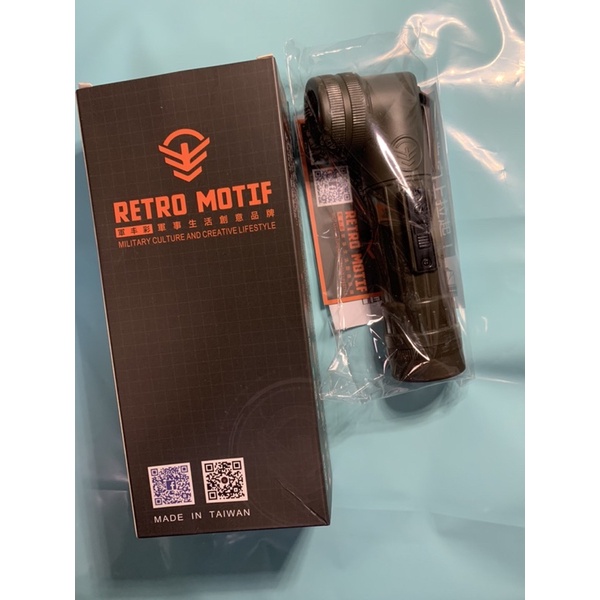 ❣️全新 RETRO MOTIF 超帥軍綠色軍用手電筒造型噴罐 (含乾洗手劑)