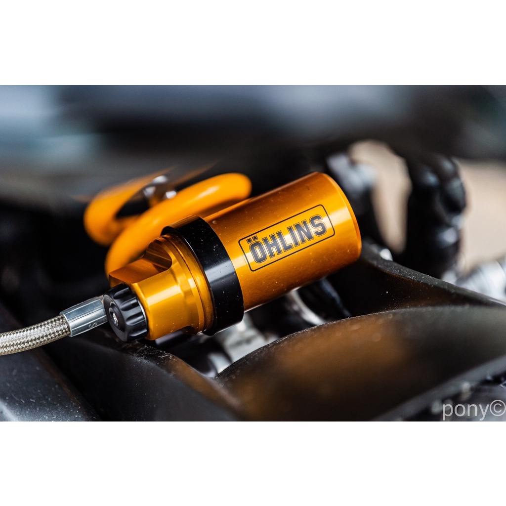 新色限量上市～cb650r / cbr650r 後歐老師ohlins 奶瓶下移座