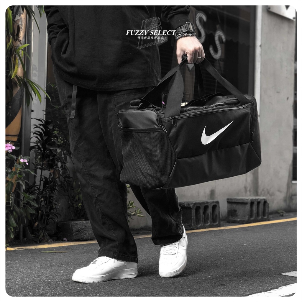 【逢甲 FUZZY】Nike Brasilia 9.5 行李袋 健身袋 運動袋 訓練袋 手提袋 黑 DM3976-010