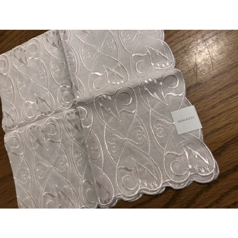 日本手帕  擦手巾 Nina Ricci 淡粉 no. 33-6  47cm