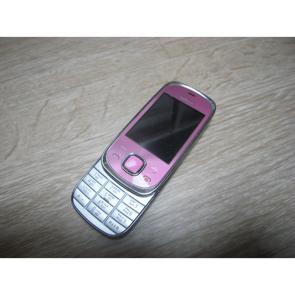 二手 早期 Nokia 7230 滑蓋機 按鍵 老人機 手機 零件機