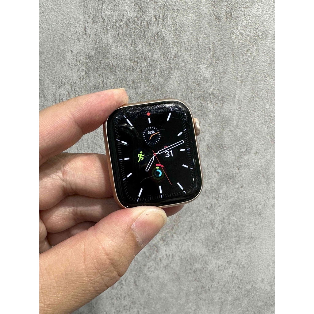 Apple Watch S5 44mm LTE 金色 超便宜 只要4000 !!!