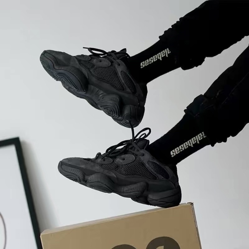 【Leein】Adidas YEEZY 500 UTILITY BLACK  2022版 暗黑麂皮 男女鞋 F36640