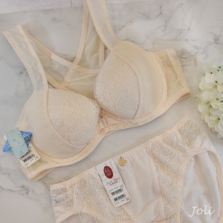 【獨降現貨】曼黛瑪璉 綻美 前扣 R10002【B-F罩杯】泡芙膚KM 內衣-喬妮內衣專賣