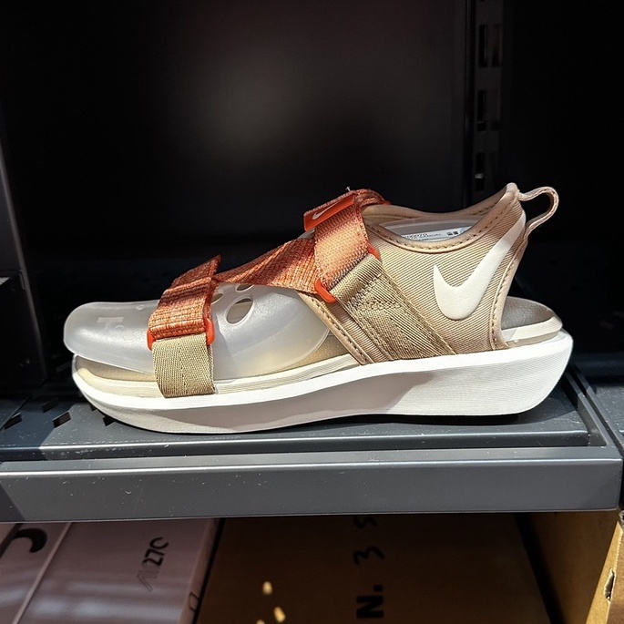 𝓑&amp;𝓦現貨免運 DJ6607200 Nike Vista Sandal 女涼鞋