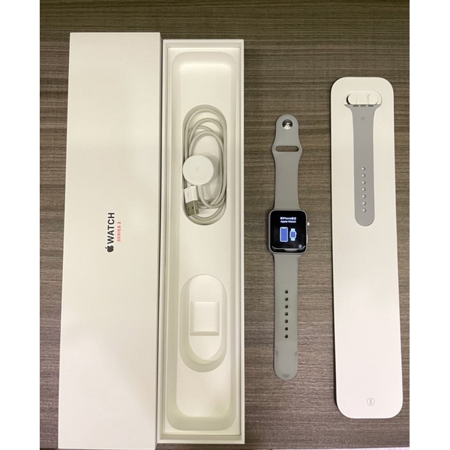 Apple Watch series3 42mm鋁合框、運動型錶帶（二手）