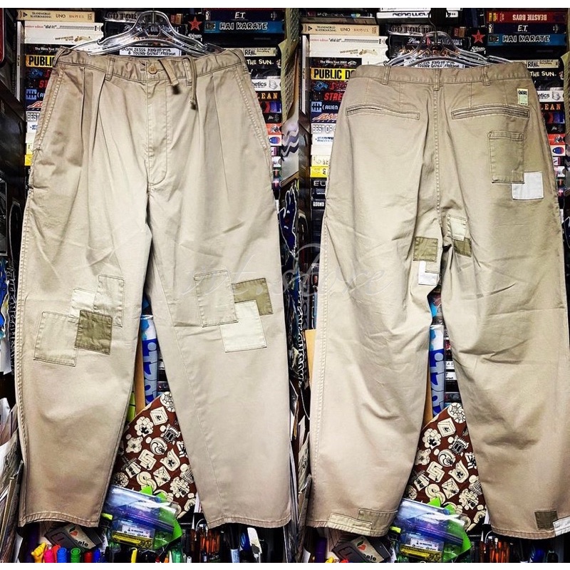 SSZ BROCHURE 1P CHINO LT.GREY