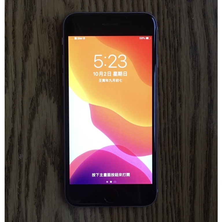 iPhone 6s 64g 太空灰 iOS13.1.2 電池健康度77% 全原廠零件無維修