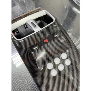 【小鳥的店】Corolla Cross 雙孔 中央扶手後 USB QC3.0 +照明功能 6顆LED 替換式 卡夢 改裝