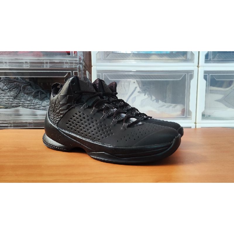 Jordan Melo M11 "Triple Black" 全黑 US 10 實戰好鞋