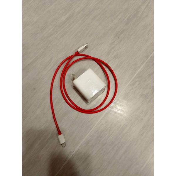 OnePlus 7t 原廠30w充電器