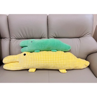 Yvonne Collection鱷魚長型抱枕