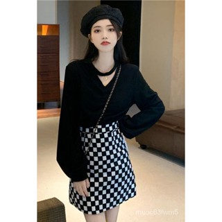 觀霧時尚套裝鞦鼕格子高腰a字短裙 +設計感長袖上衣女兩件套百搭新款短裙A子包臀半身裙女學生裙子 格子裙 A字裙 2UZE