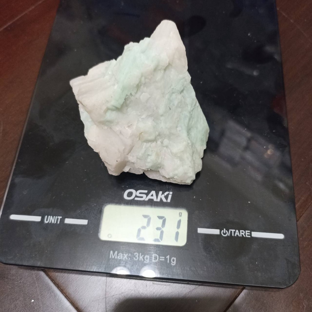 飛水晶-98(231g)雲南祖母綠原礦