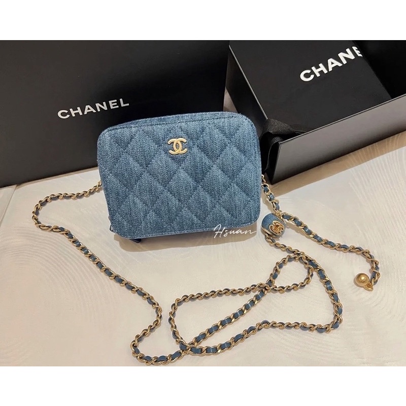 Chanel 牛仔金球相機包